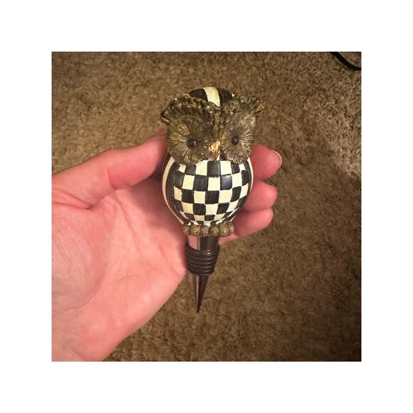 MACKENZIE-CHILDS OWL WINE/BOTTLE STOPPER - Picture 2 of 3